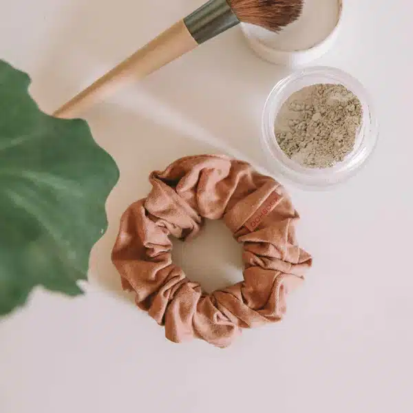 Hår scrunchie Cappuccino – øko og plastfri – 2 stk - Image 5