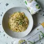 Citron spaghetti med chili og urter