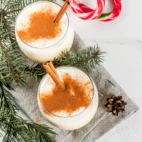Plantebaseret Eggnog med kokosmælk og cashewnødder